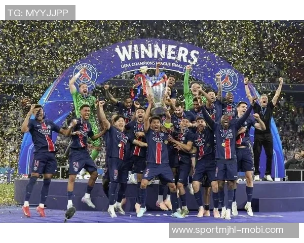 剑指洲际杯冠军巴黎圣日耳曼发布决赛海报登贝莱维蒂尼亚K77齐亮相