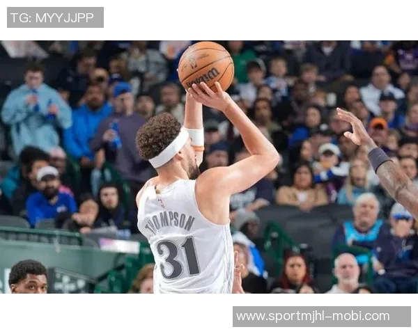 克里斯蒂三分命中率达466立志学习克莱训练技巧提升投篮水平 克里斯蒂三分命中率达466立志学习克莱训练技巧提升投篮水平